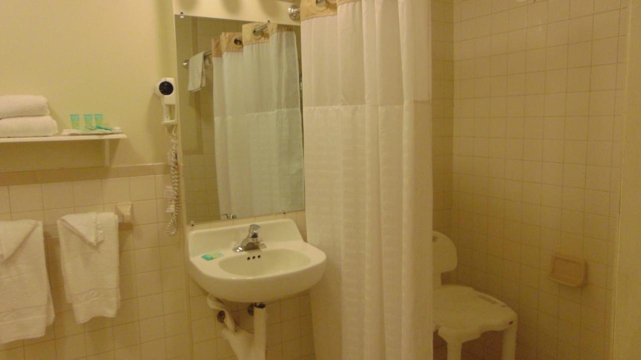 Marmora Oceanside Lodge חדר תמונה