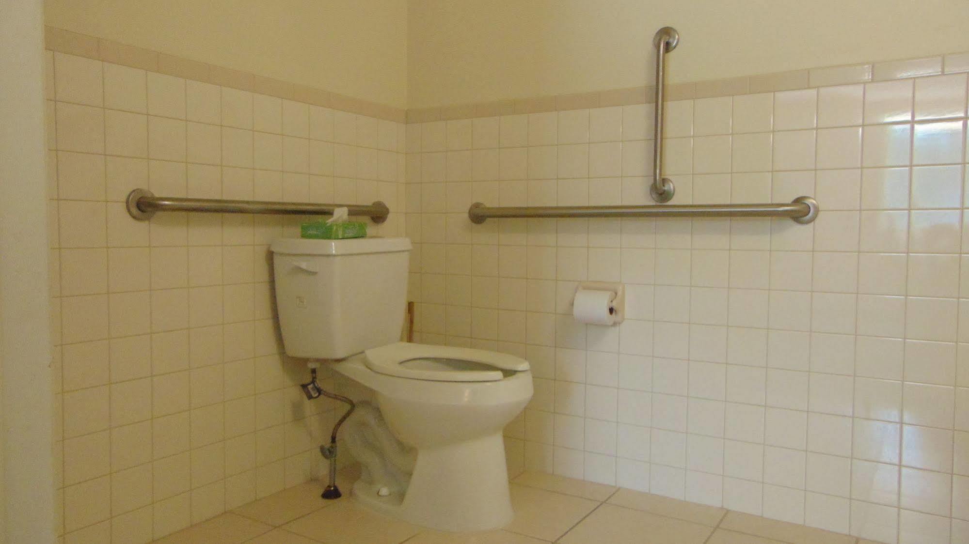 Marmora Oceanside Lodge מראה חיצוני תמונה