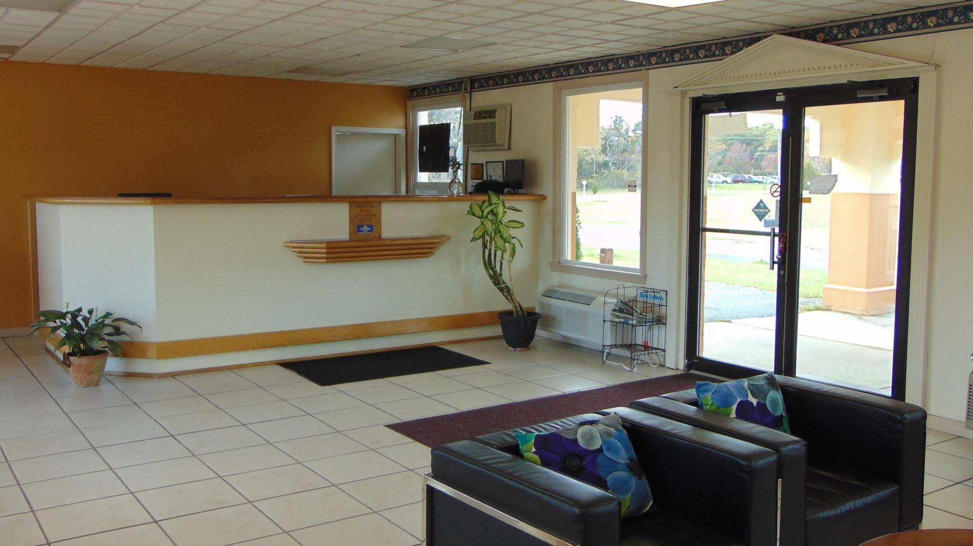 Marmora Oceanside Lodge מראה חיצוני תמונה